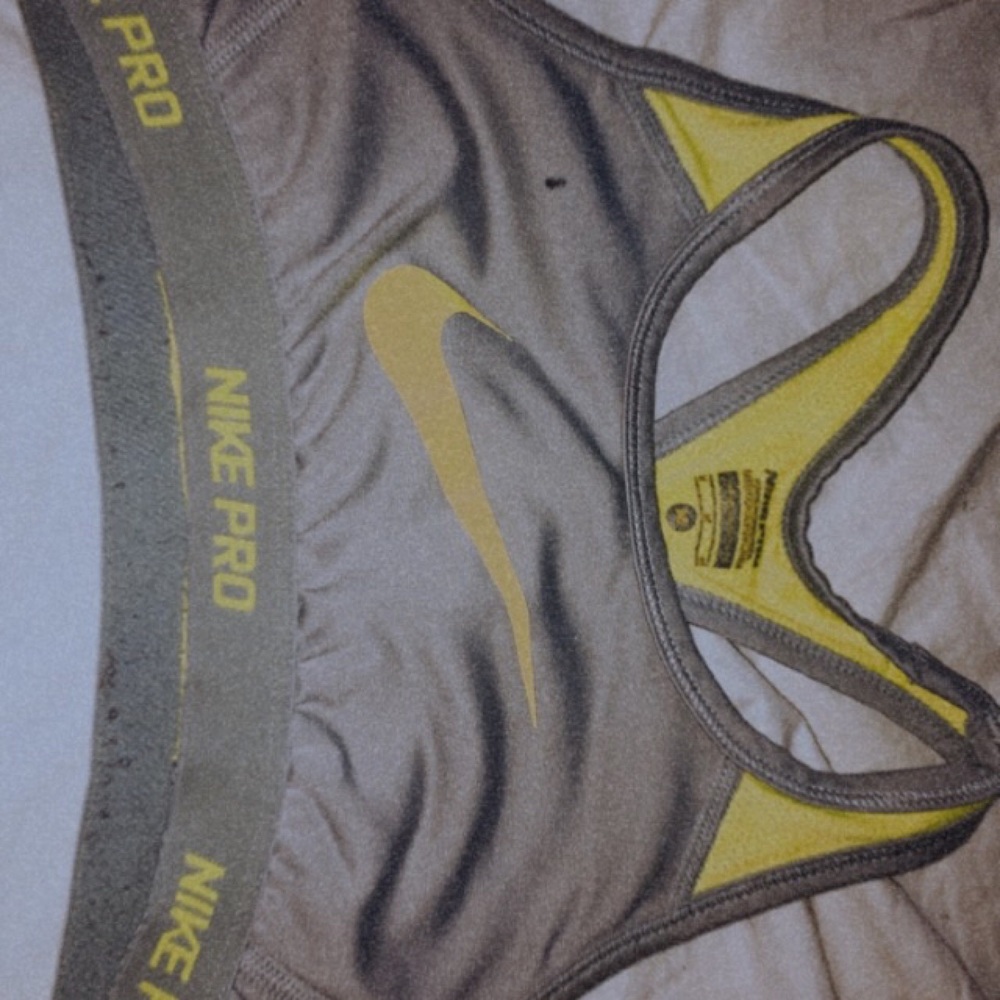 Nike sports bra